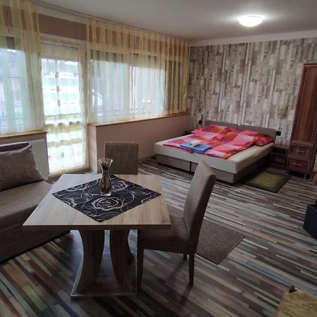 Apartman Edit Harkány Eksteriør billede